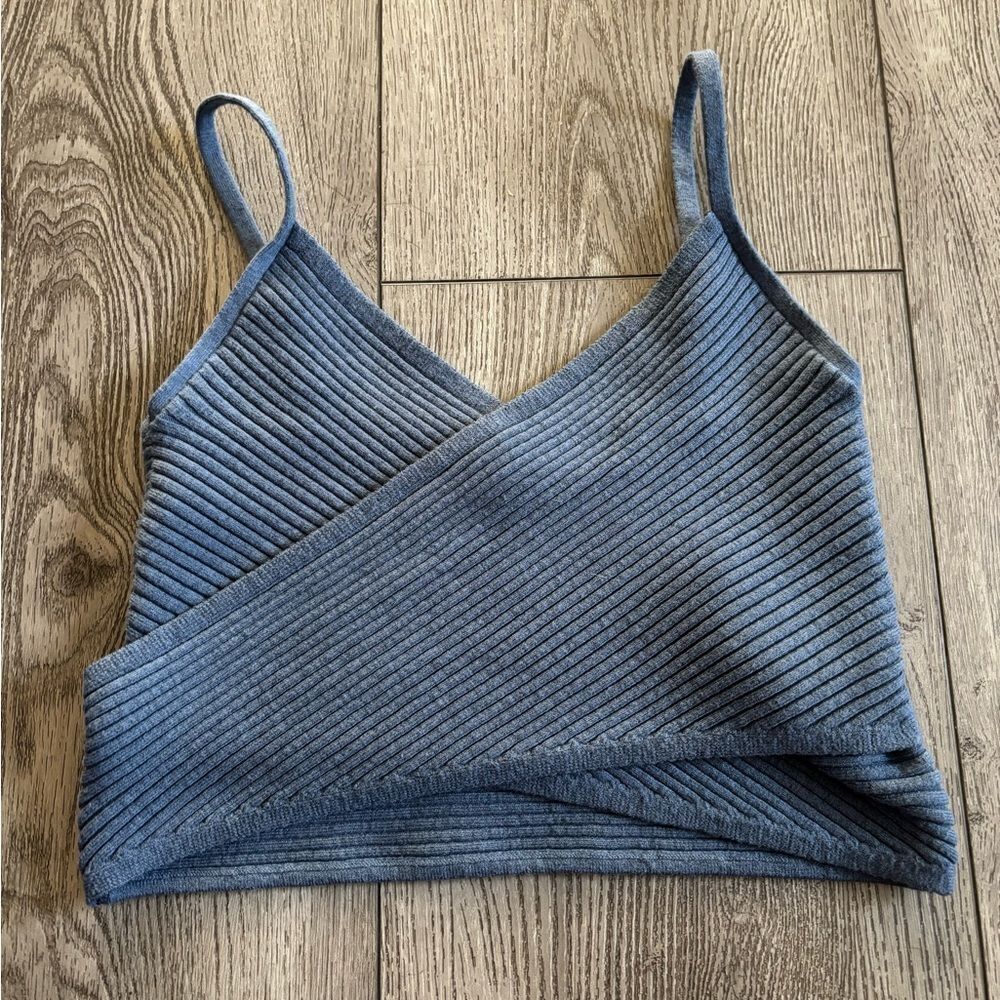 Aerie crop spaghetti strap top used in good condition